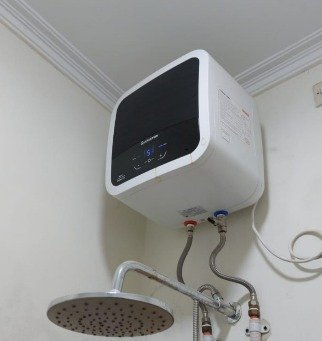 Service Water Heater Ariston