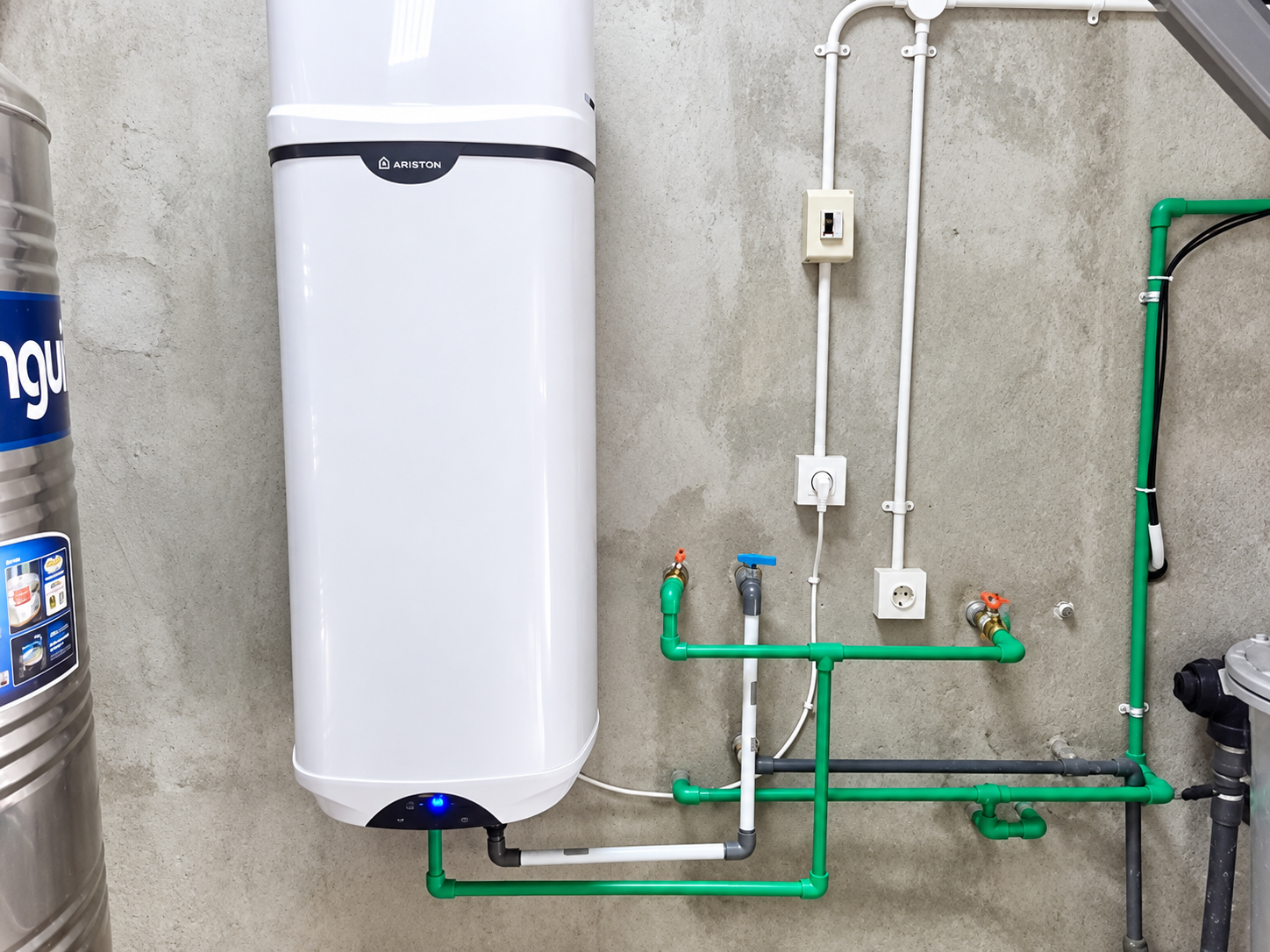 Servis Berkala Water Heater Ariston Manfaat dan Tips Perawatannya